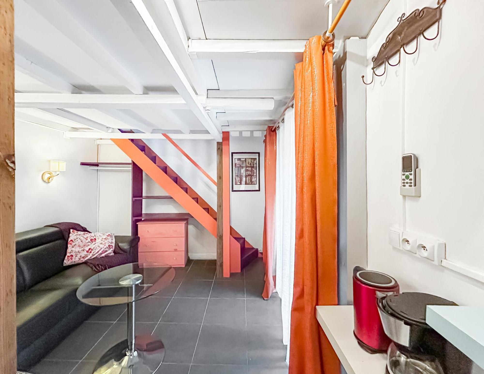Studio Accueillant Pour 2, Wifi Et Climatisation Saint-Laurent-dʼAigouze Extérieur photo