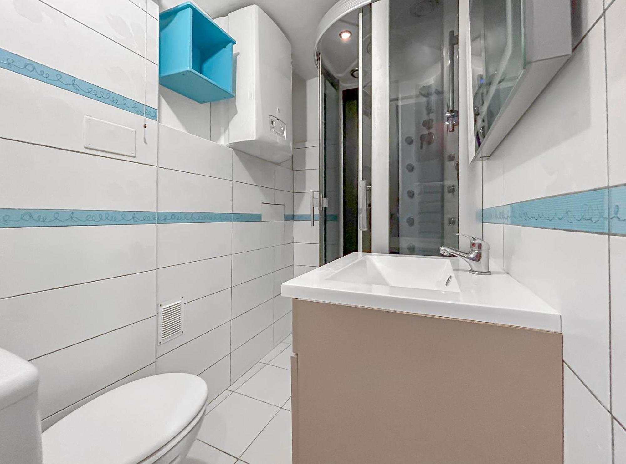 Studio Accueillant Pour 2, Wifi Et Climatisation Saint-Laurent-dʼAigouze Extérieur photo
